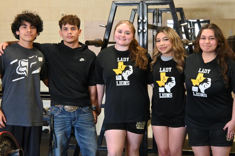 Justin, Chris, Palynn, Desyi, Kynleigh pictured as regional qualifiers.