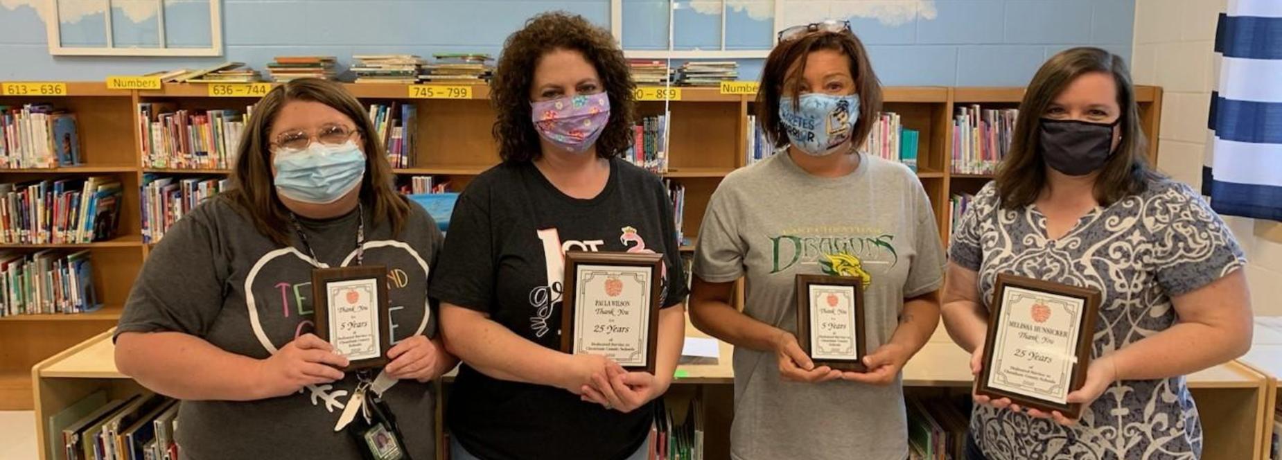Teachers with 5 years of service