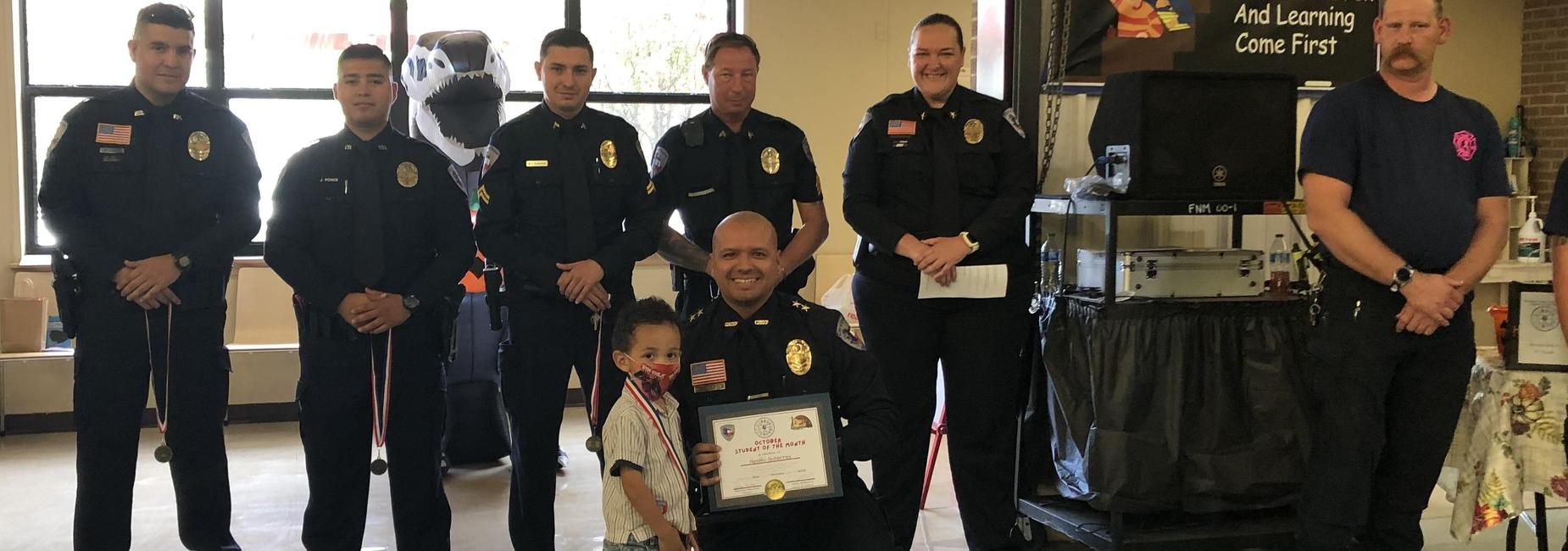 Today was a great day to recognize our October Students of the Month. These are students who exemplify excellence in the classroom. Thank you to our partners (City of Encinal, Encinal PD, Encinal FD, and representatives from Border Patrol and the office of Henry Cuellar) for ensuring that KidsComeFirst.