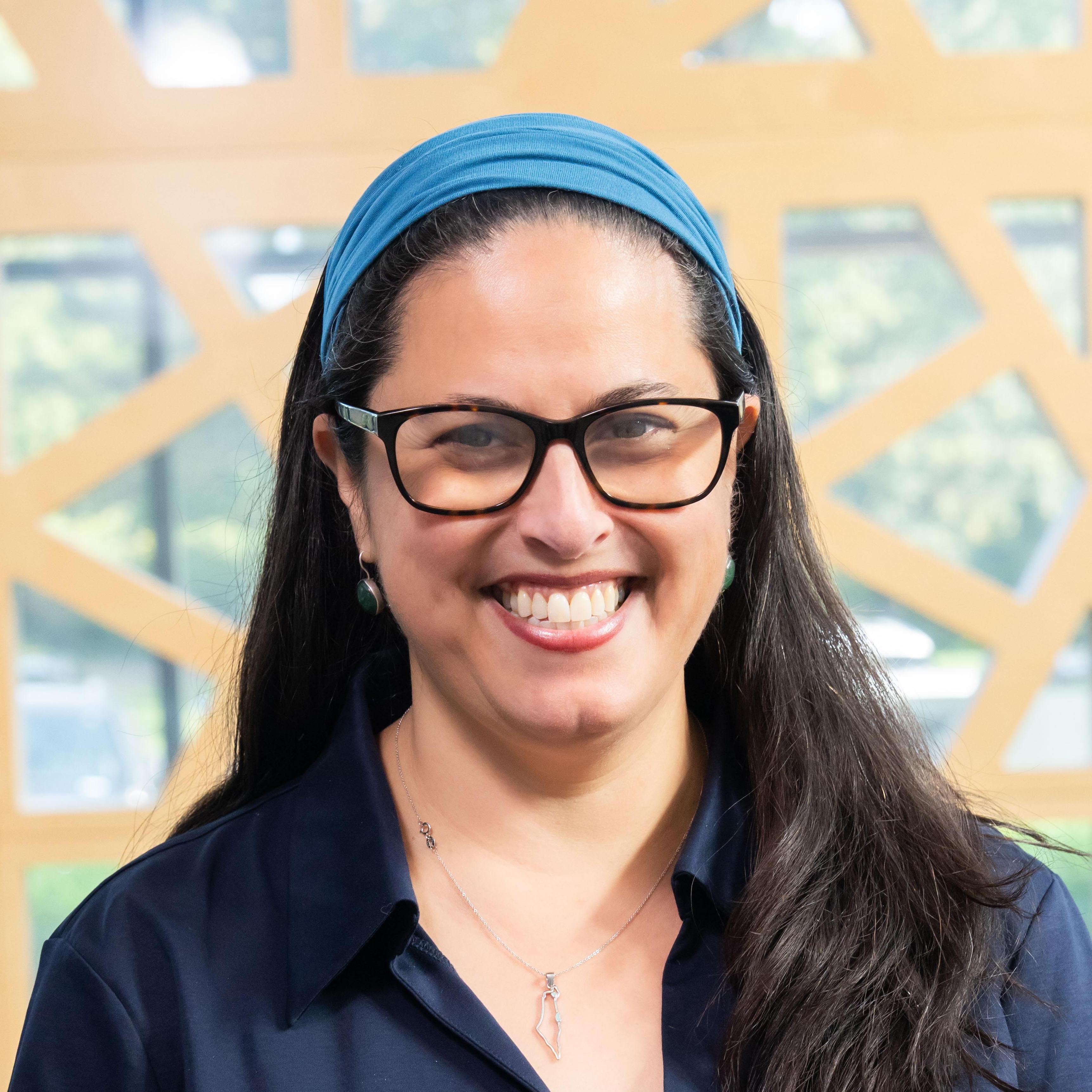 GussieSinger's Profile Photo