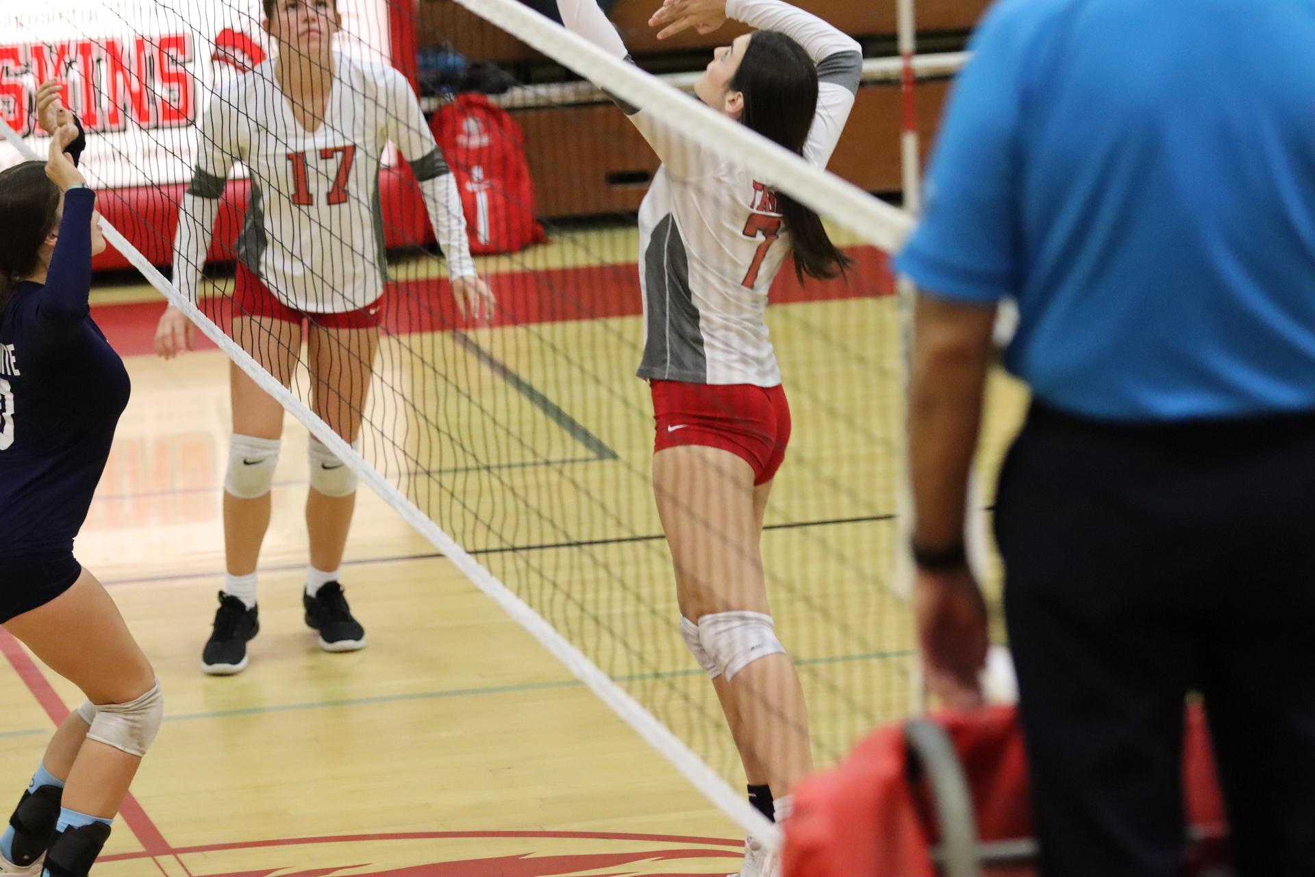 junior varsity girls playing volleyball against Yosemite