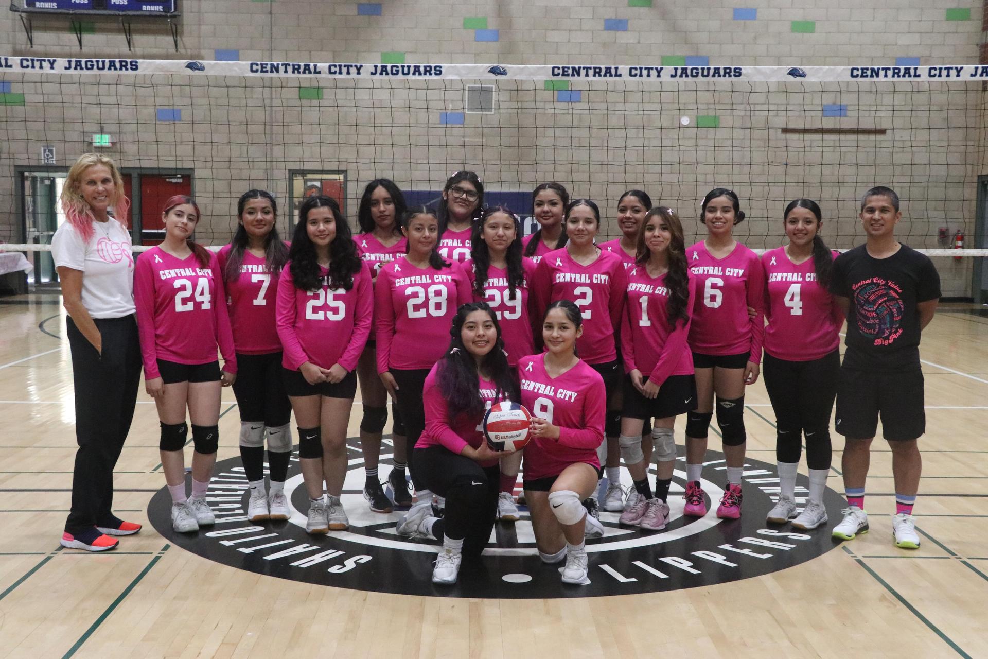 Girls Volleyball 25-26 Photos