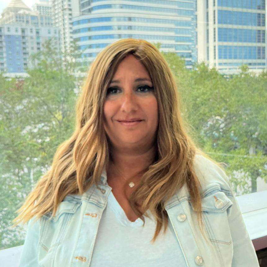 EstherEttedgui's Profile Photo