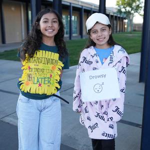girls dressed to depict procrastination and drowsy