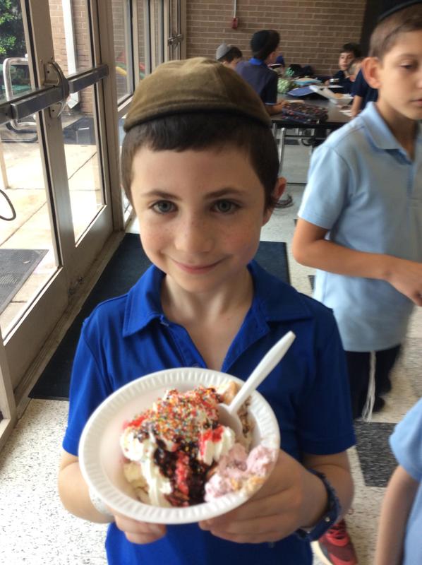 Kriah Ice cream party