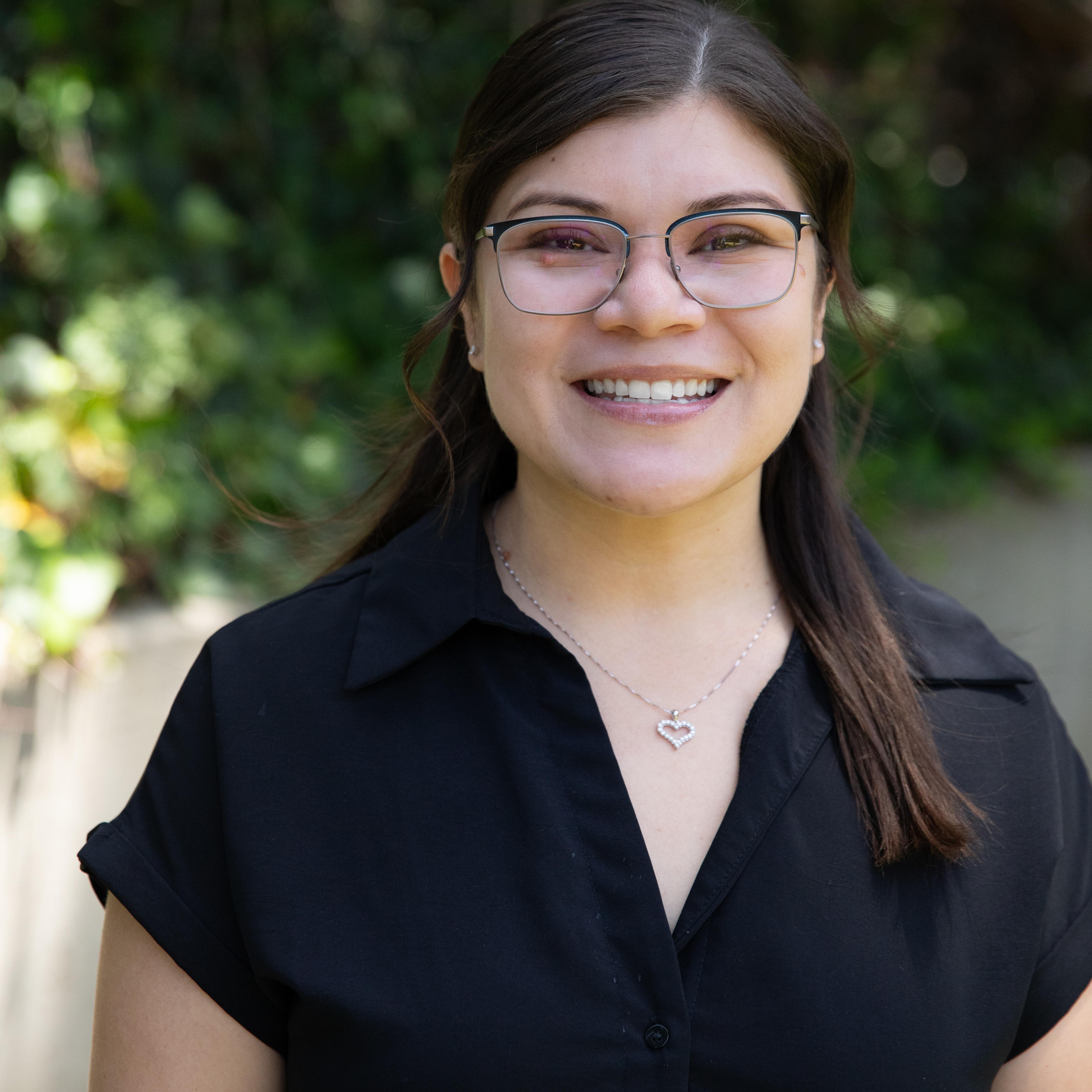 AngelaAlvarez's Profile Photo