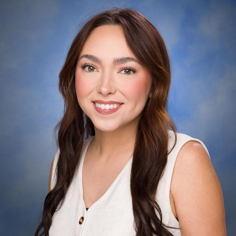 AlexandriaUlloa's Profile Photo