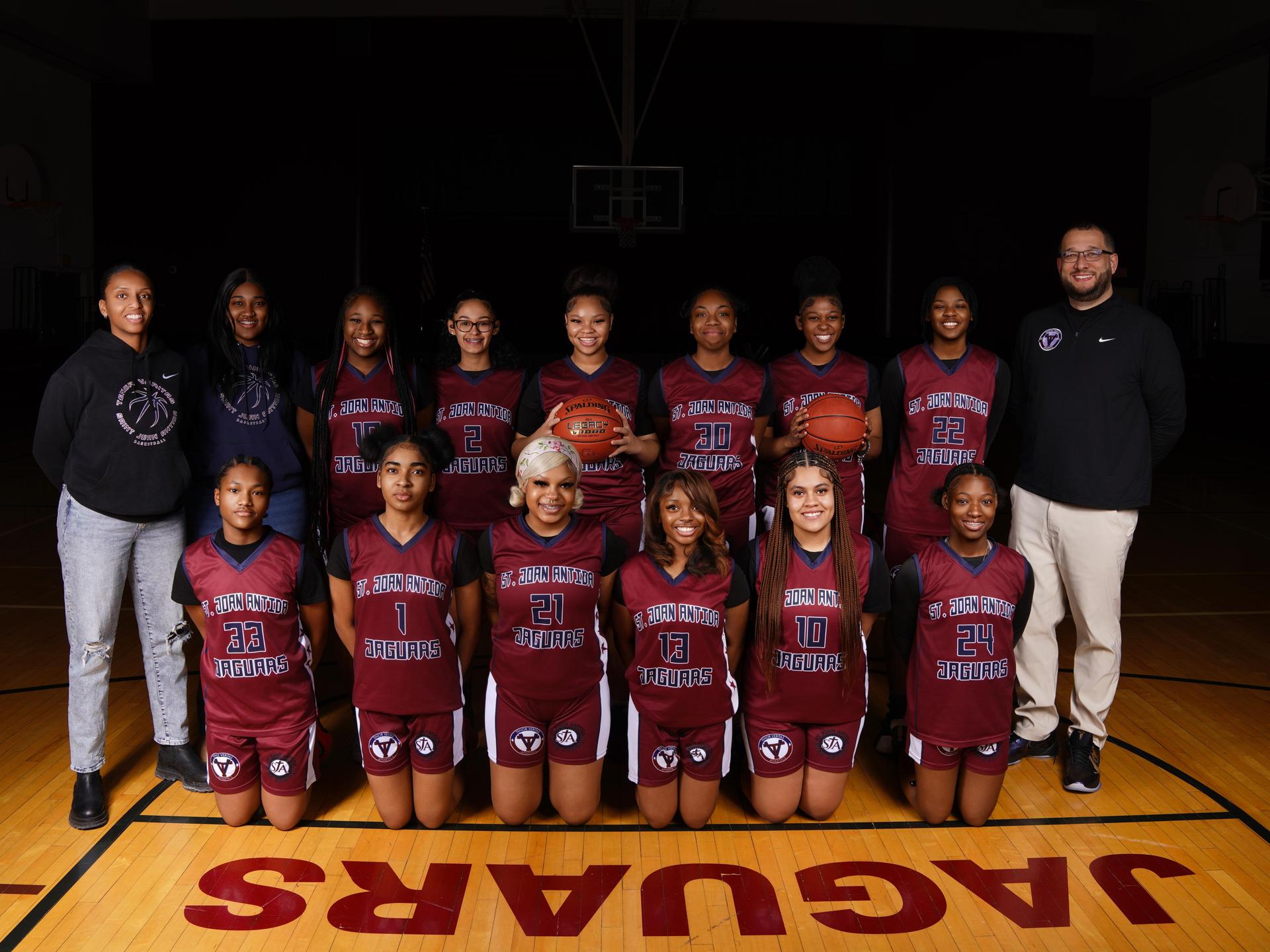 Girls basketball team photo