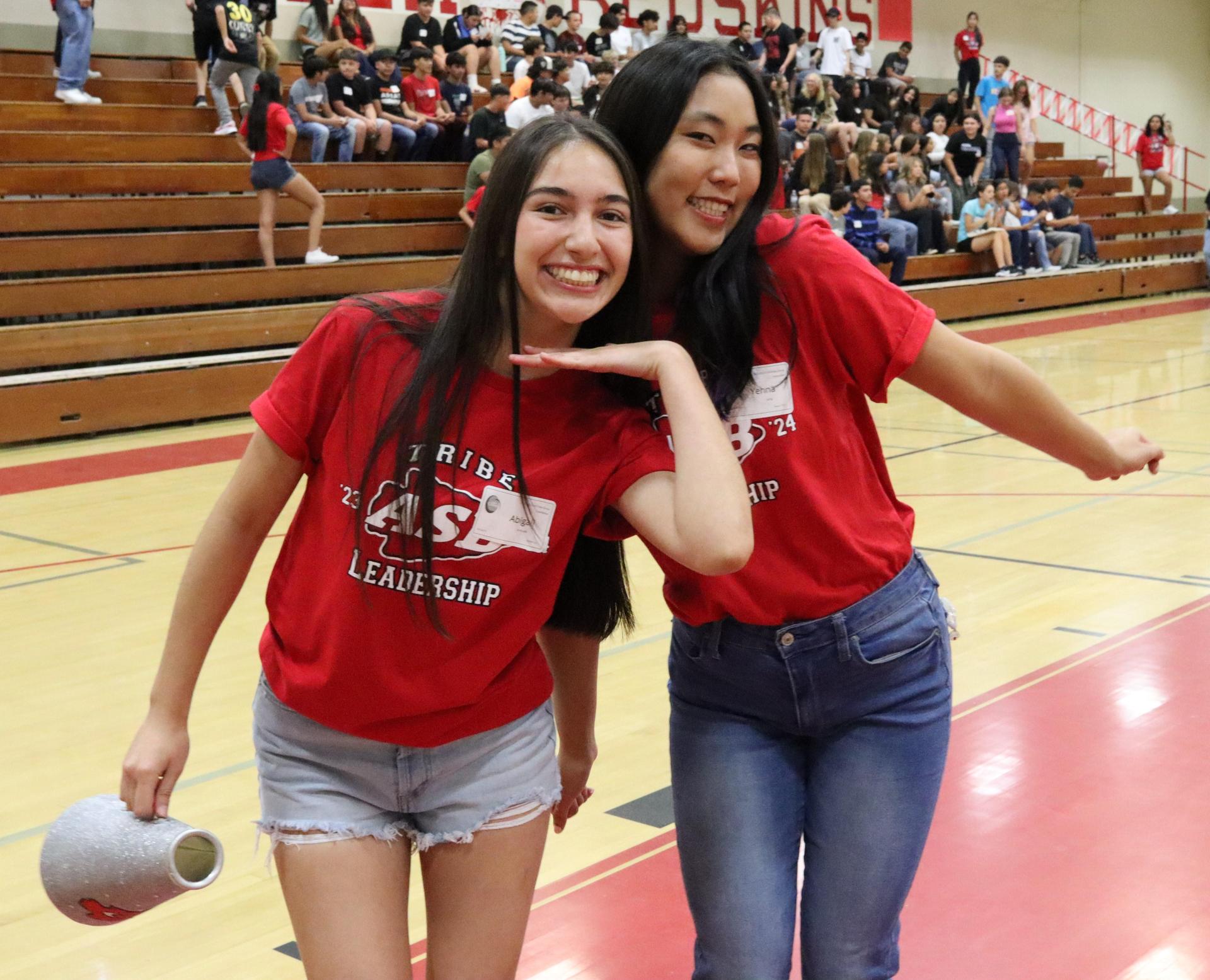 students and staff enjoying Freshman Orientation