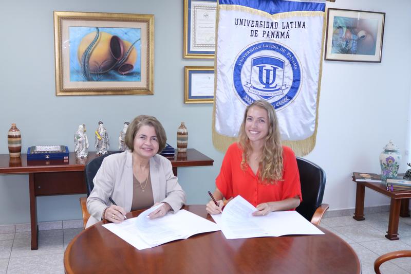 Firma de Convenio entre Universidad Latina de Panamá y Fútbol con Corazón (FCC). Featured Photo