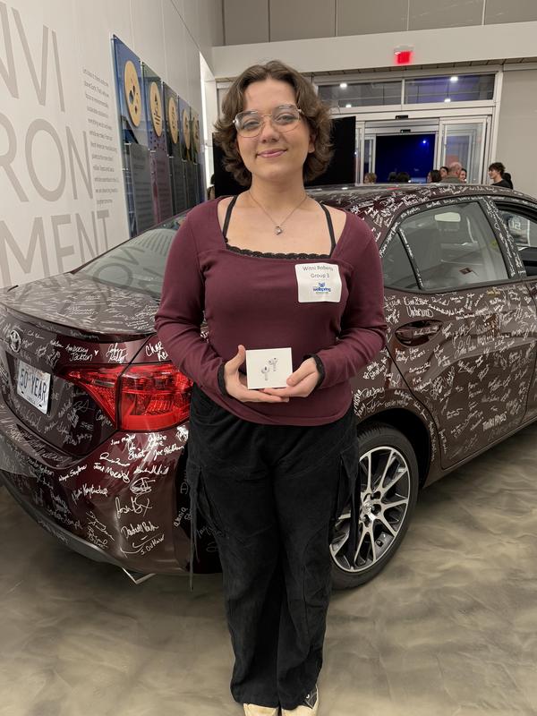 Witni Roberts with her AirPods Pro