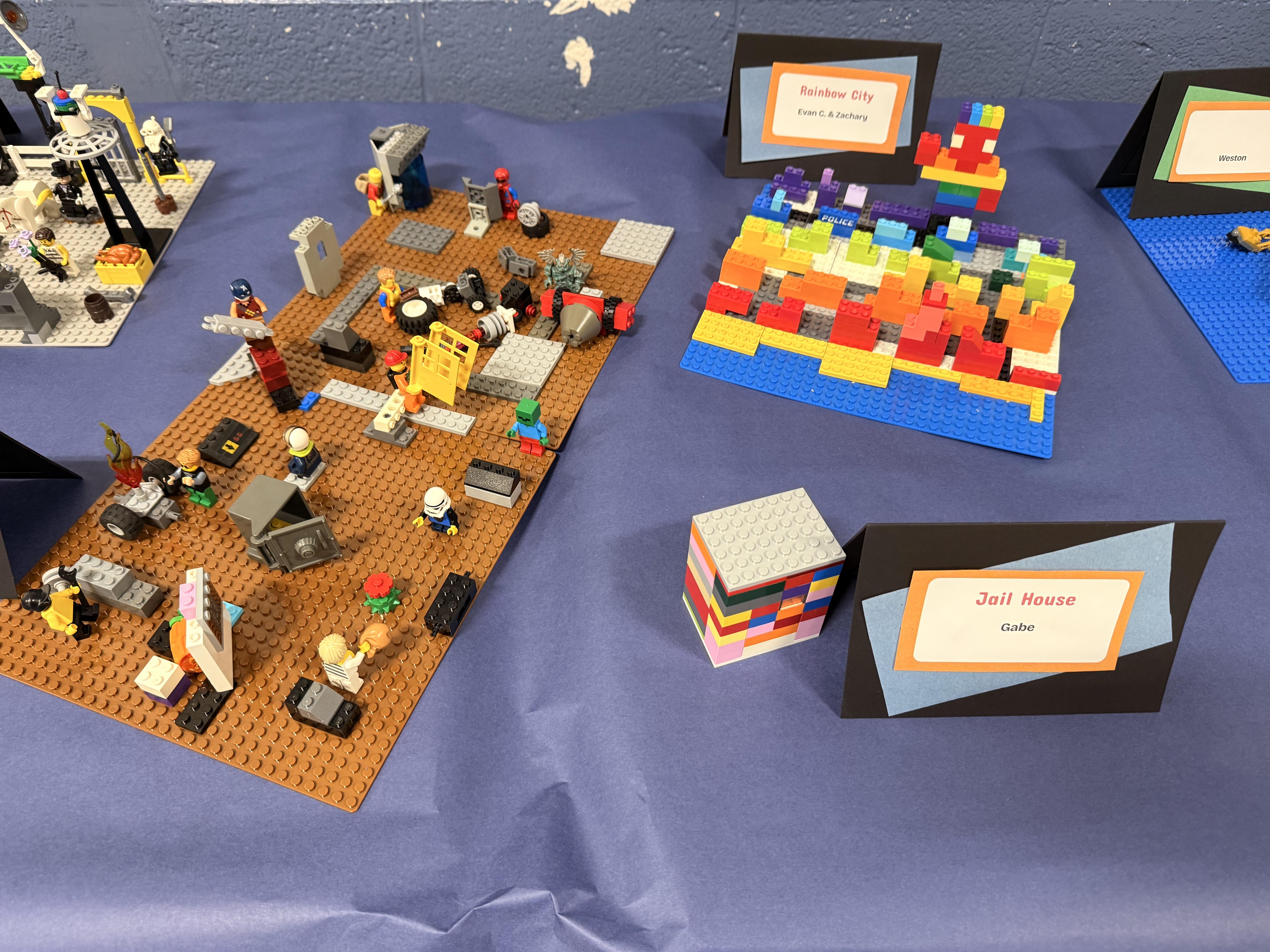 Lego Club