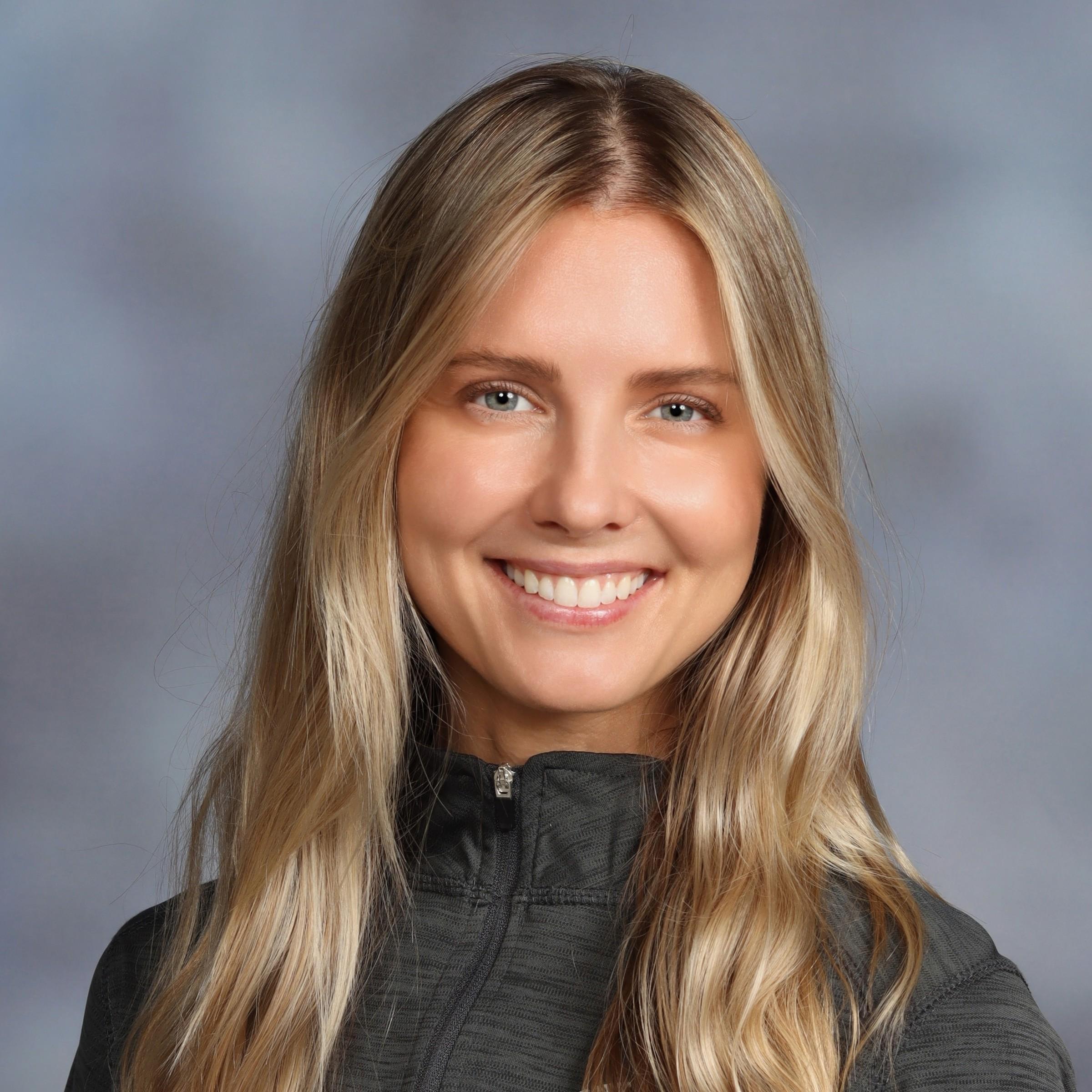 ChristinaOmlie's Profile Photo