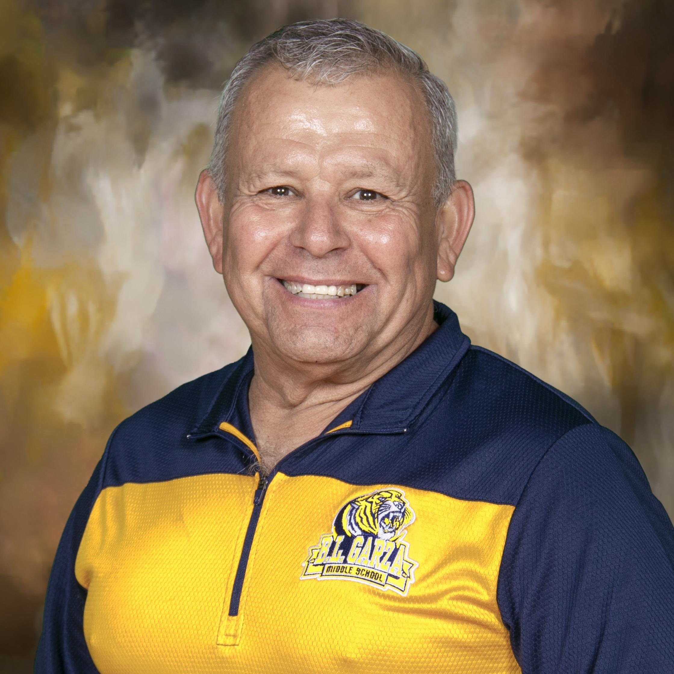 AlfonsoAlanis's Profile Photo