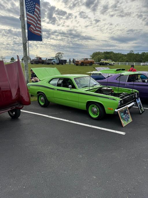 Pictures from the car show.