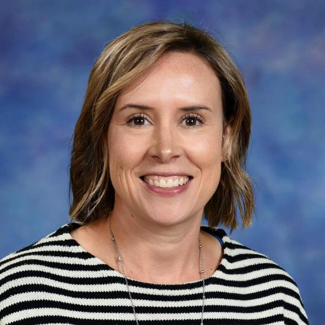 ElizabethHinz's Profile Photo