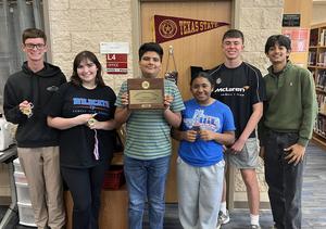 Temple HS Calculator Applications Team Photo