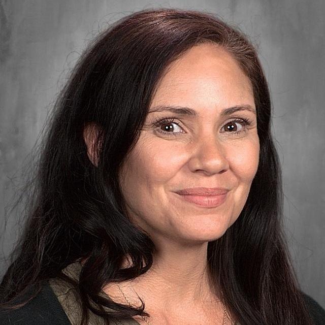 RosaAguirre-Estrada's Profile Photo