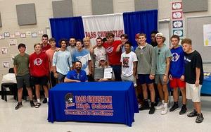 Eli Hilburn signing day!