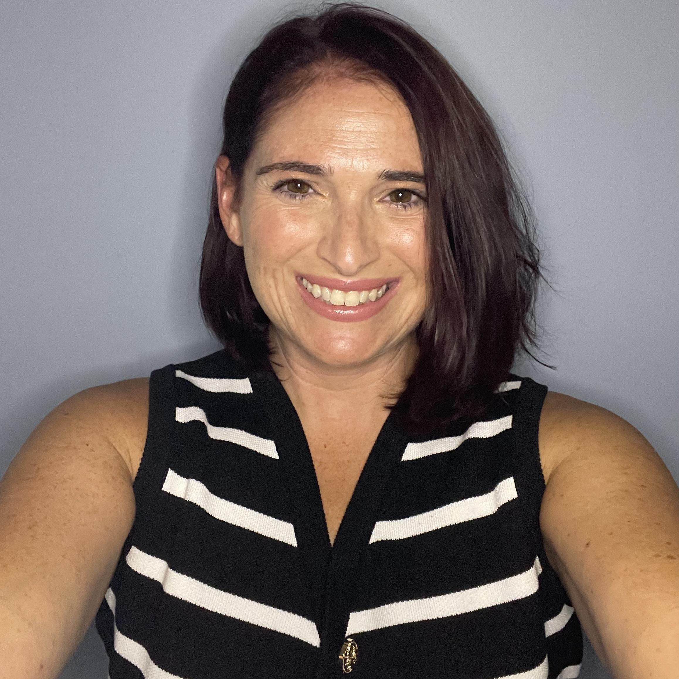 TaraFrangipani's Profile Photo