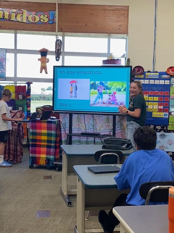 Seventh grade Español at CCMS