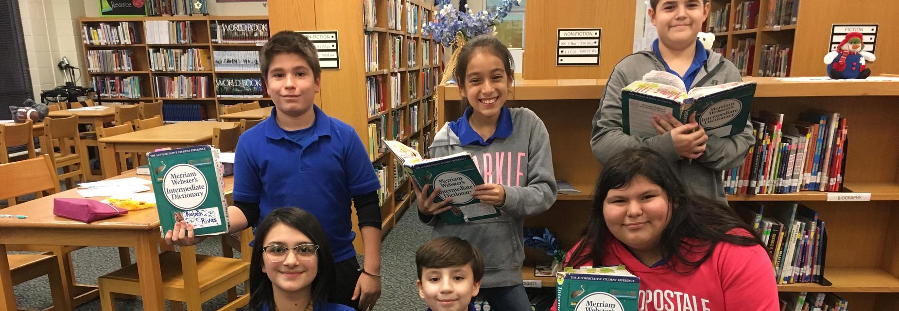 students with dictionaries