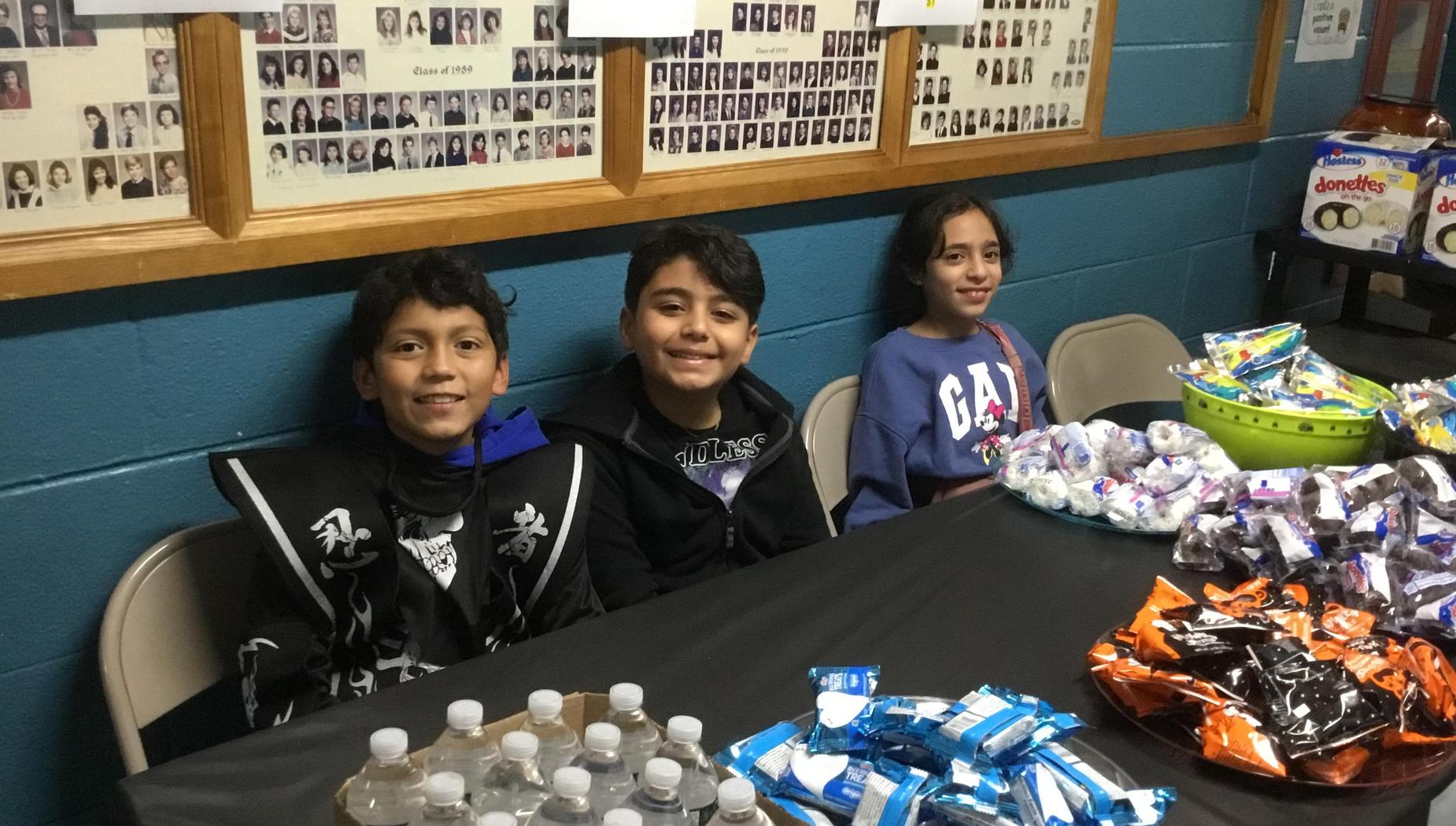 Many thanks to our helpers!