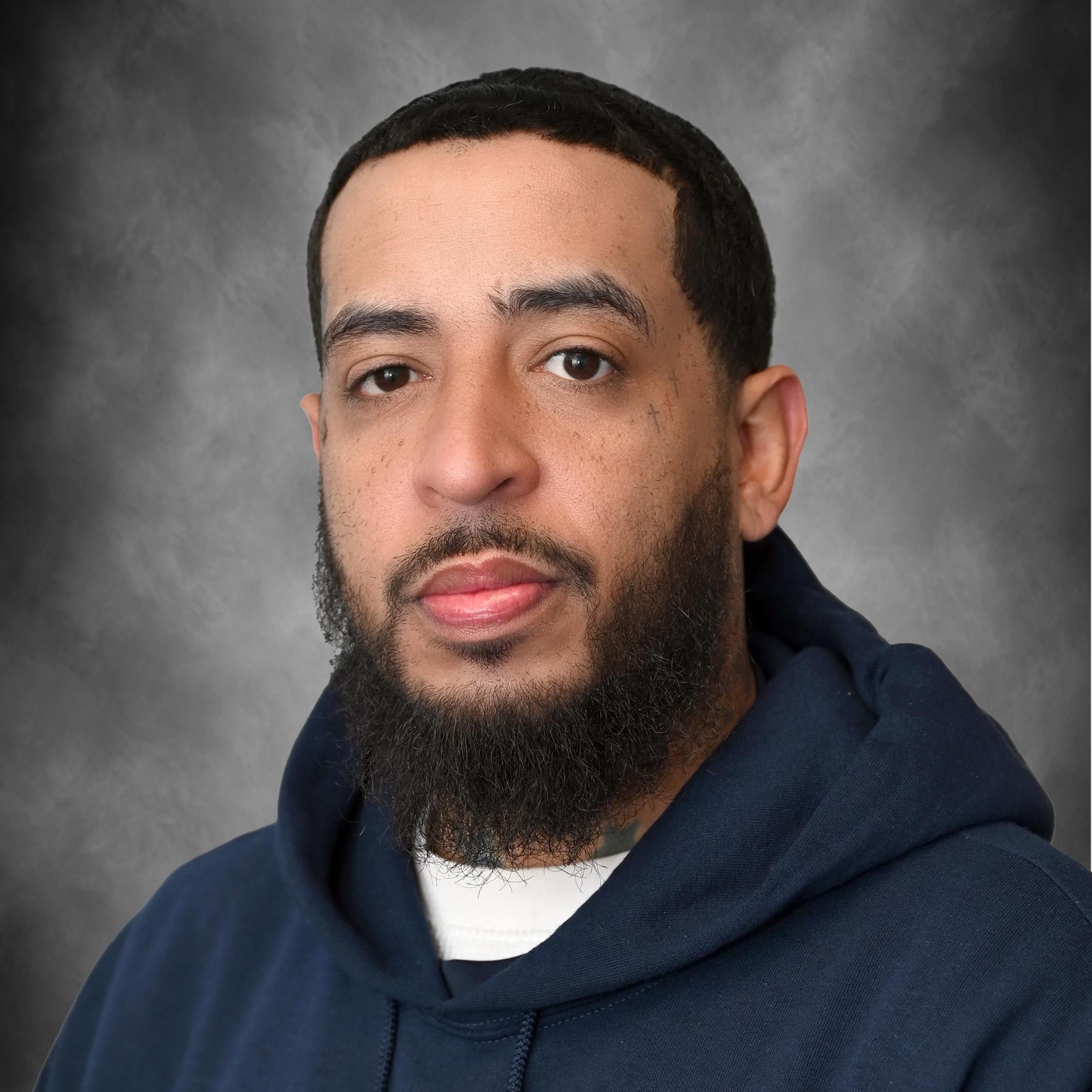 NeaquonGomez's Profile Photo