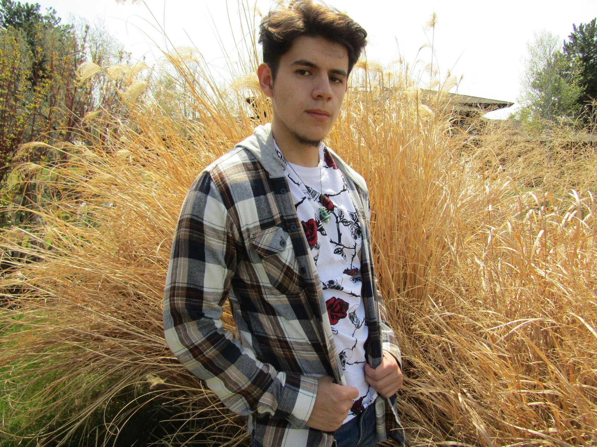 Evan DeLeon