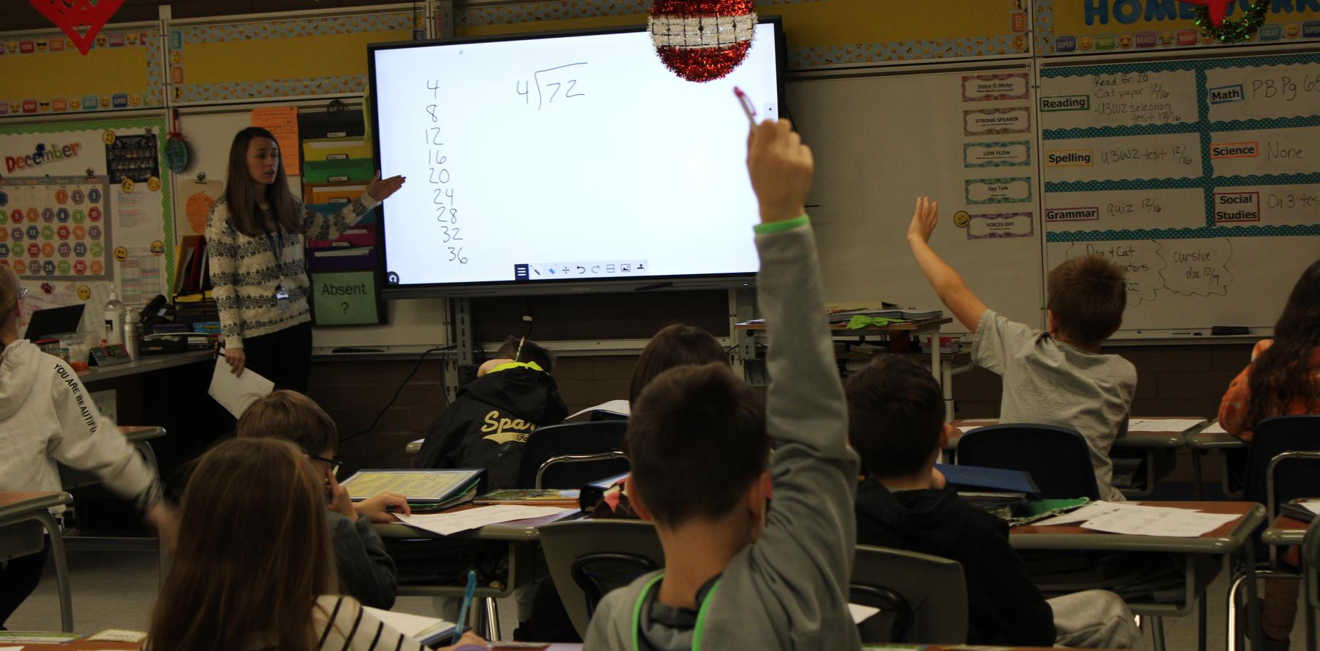 teacher teaching math
