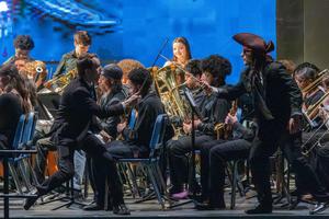 Students perform in the Woodland Hills band