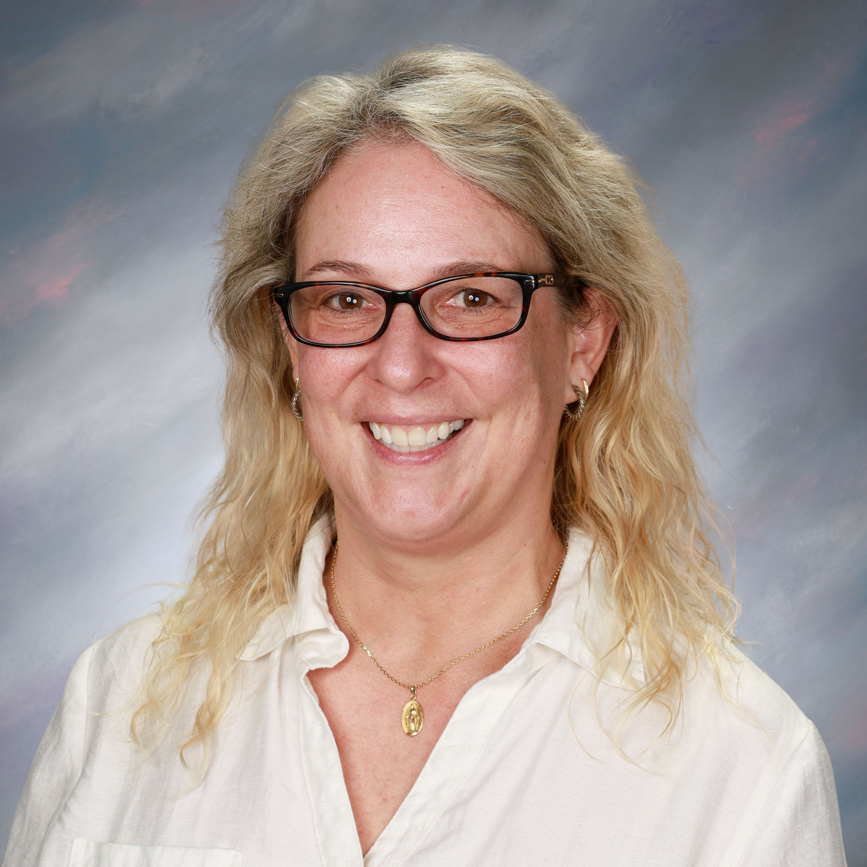 EstherMarion's Profile Photo