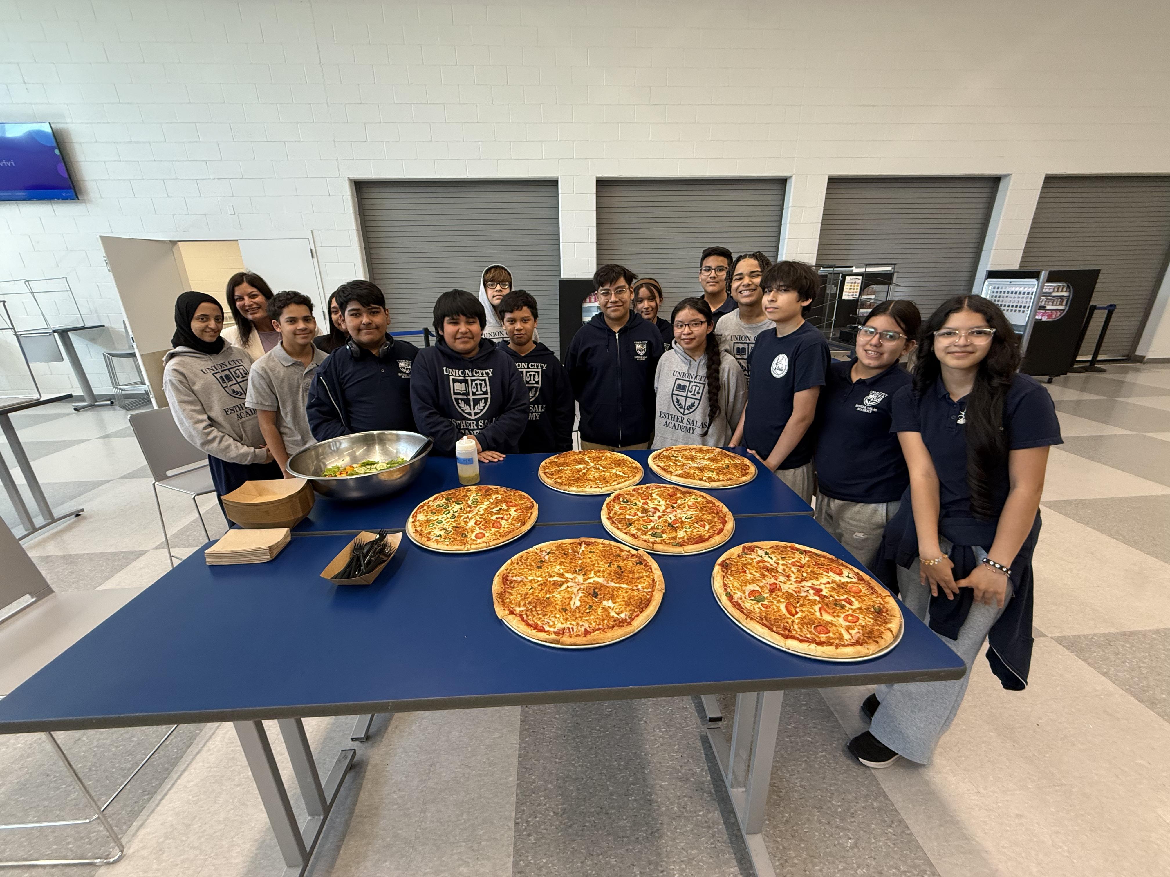 Hydroponics and Pizza at the Esther Salas Academy