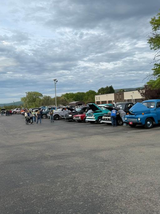 Pictures from the car show.