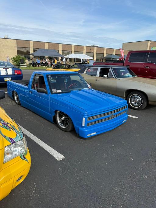 Pictures from the car show.