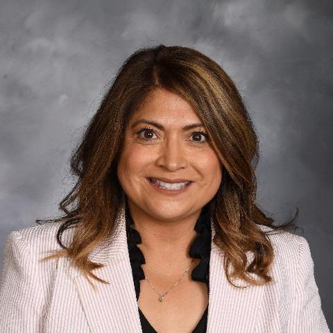 LizTorres's Profile Photo
