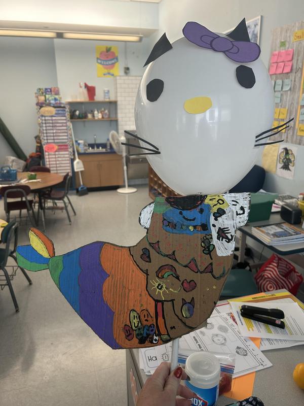 Balloons Over Bright Street 4.0