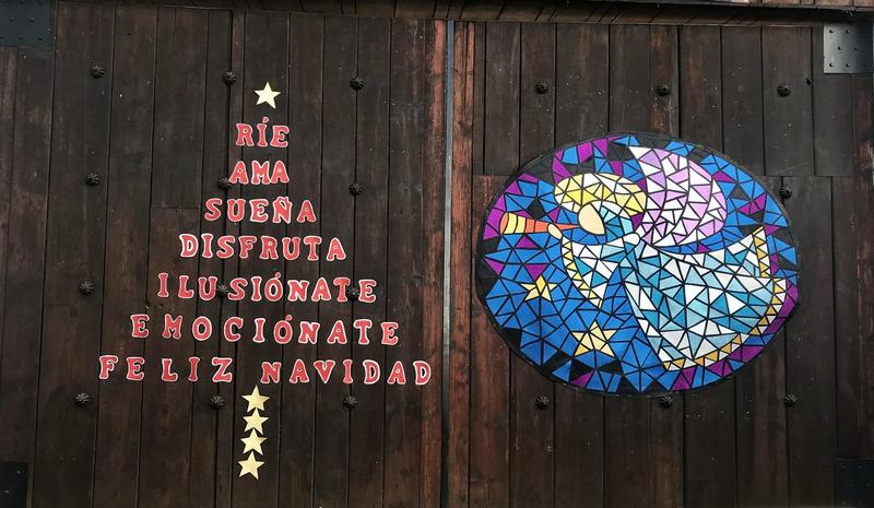 Portón Diciembre 🎄❣️🎁 Featured Photo