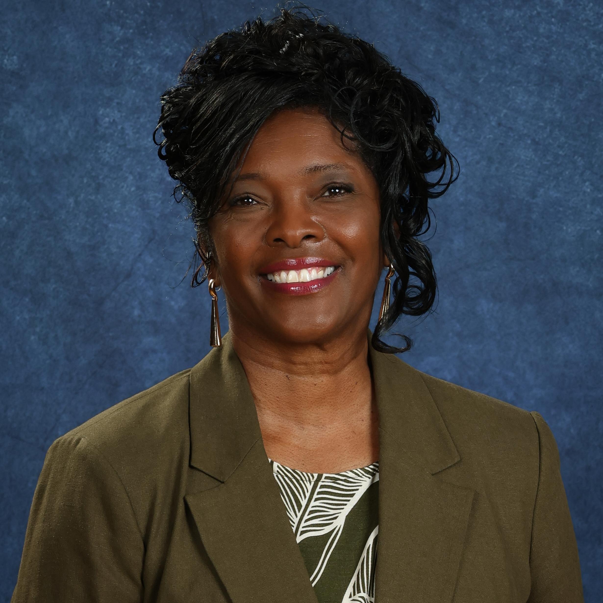 LisaPond's Profile Photo