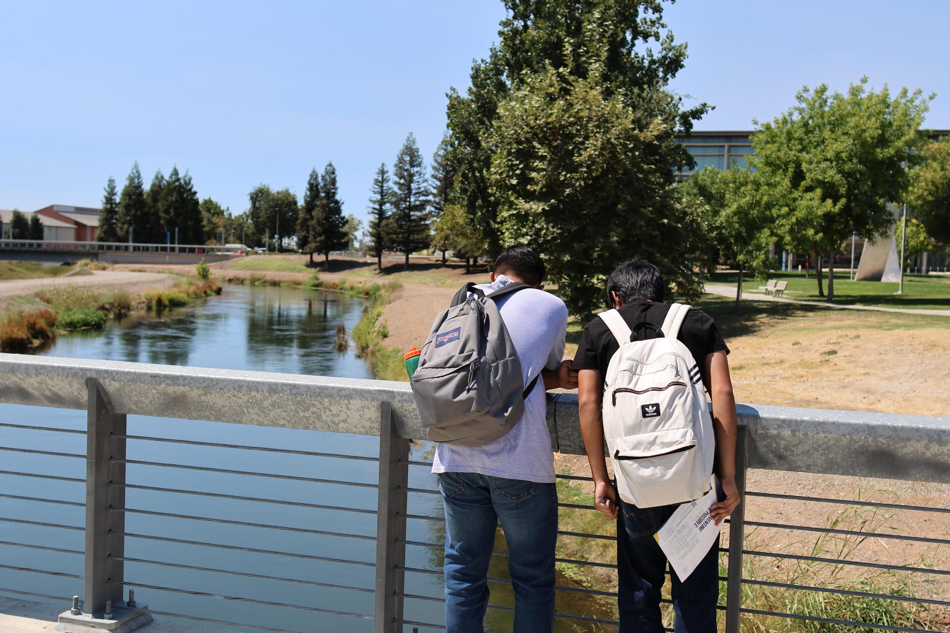freshmen and staff participating in the summer bridge program