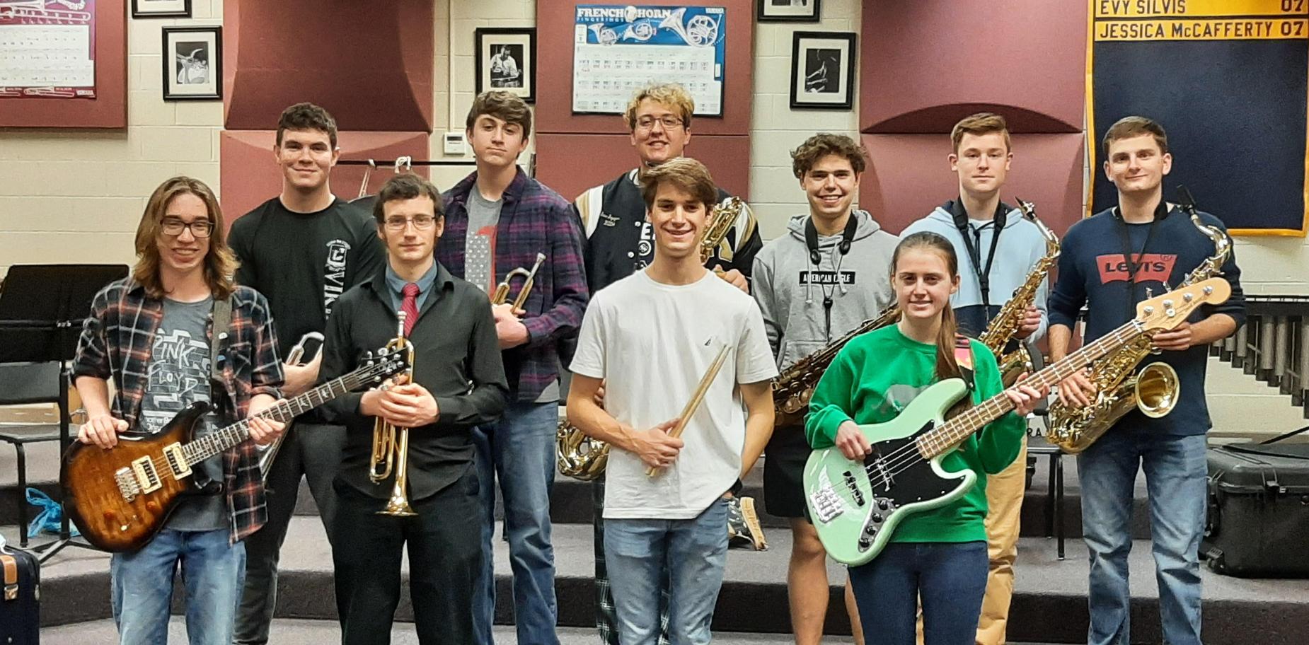 Musical performers who competed in PMEA