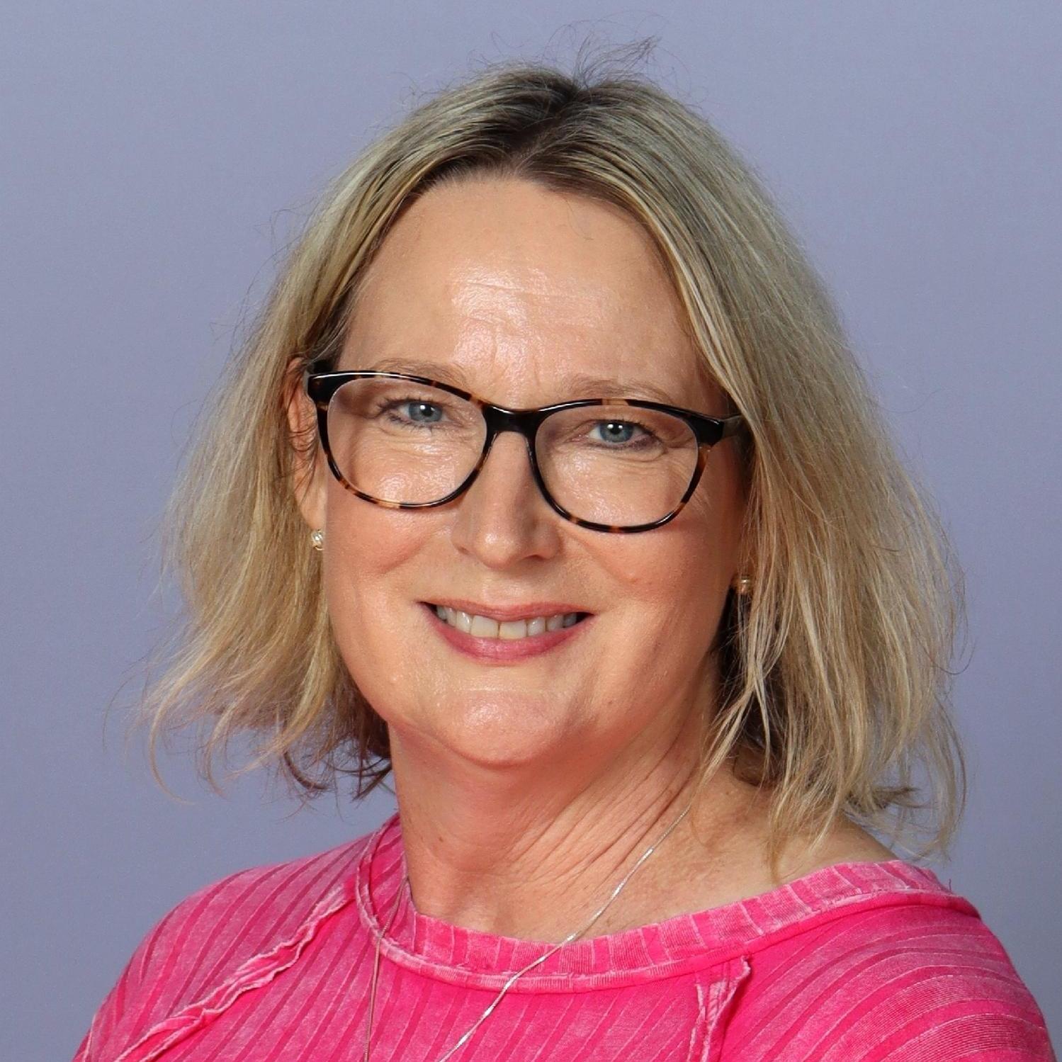 LisaBane's Profile Photo