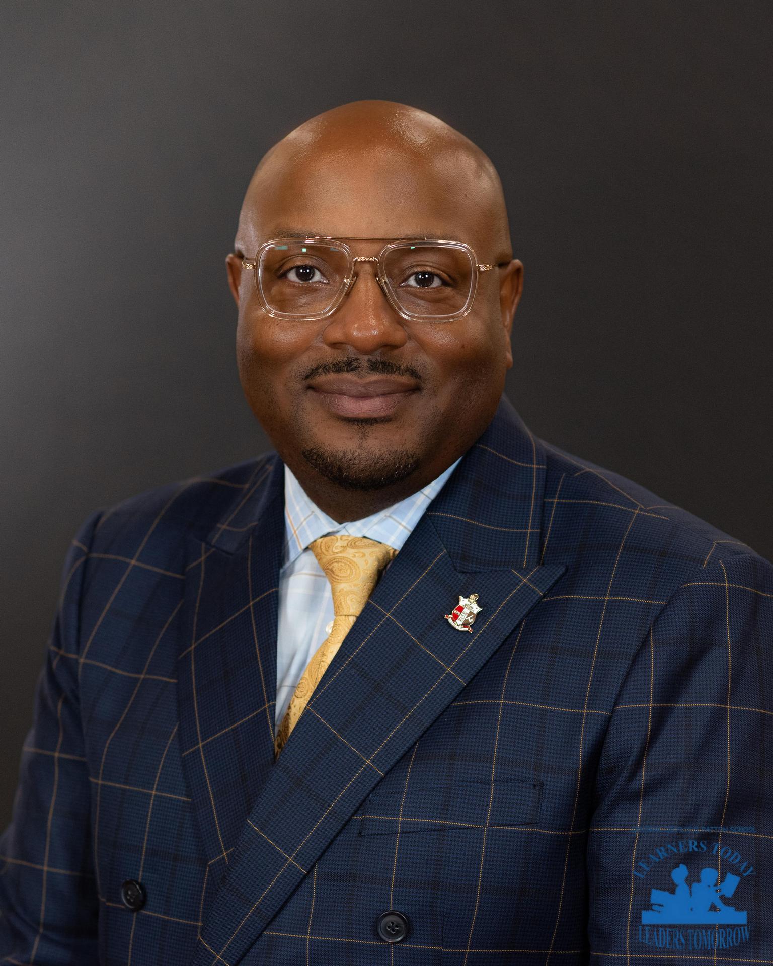 Superintend