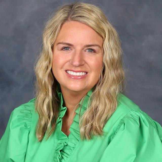 LindsayTornow's Profile Photo