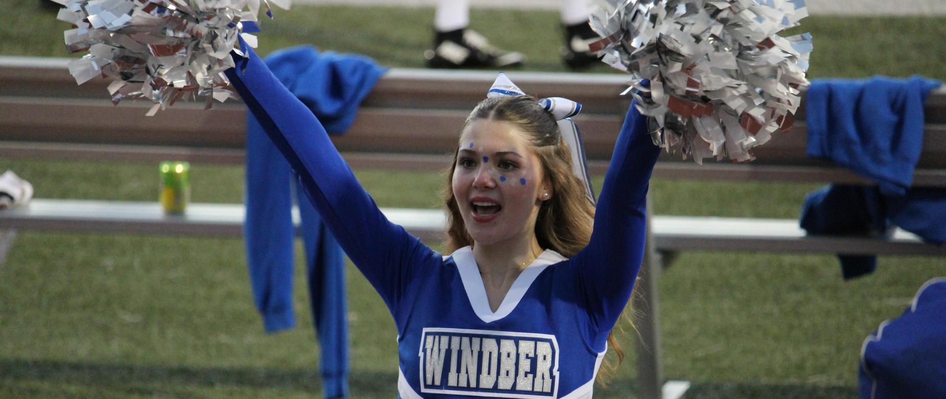 Football Game pics - Cheerleaders and players