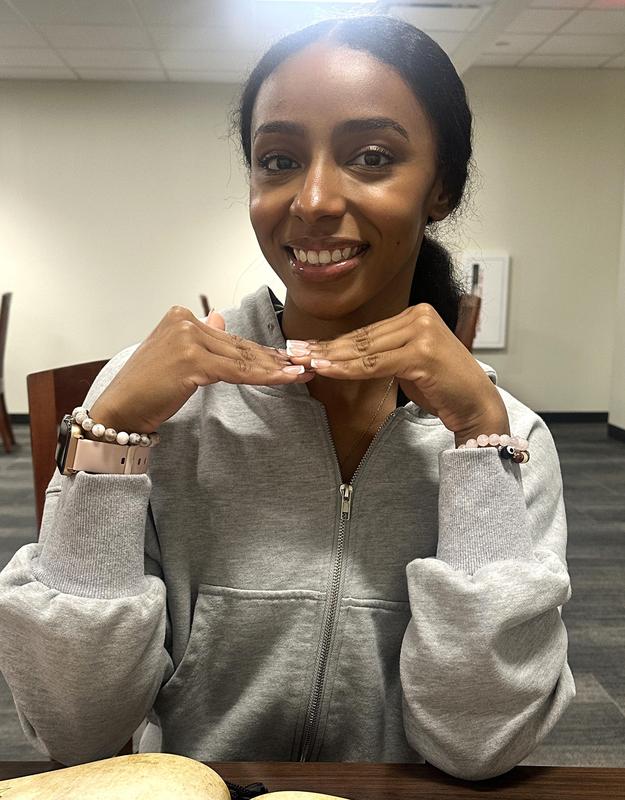 College Senior has her Mind Set on a Clinical Psychology Career