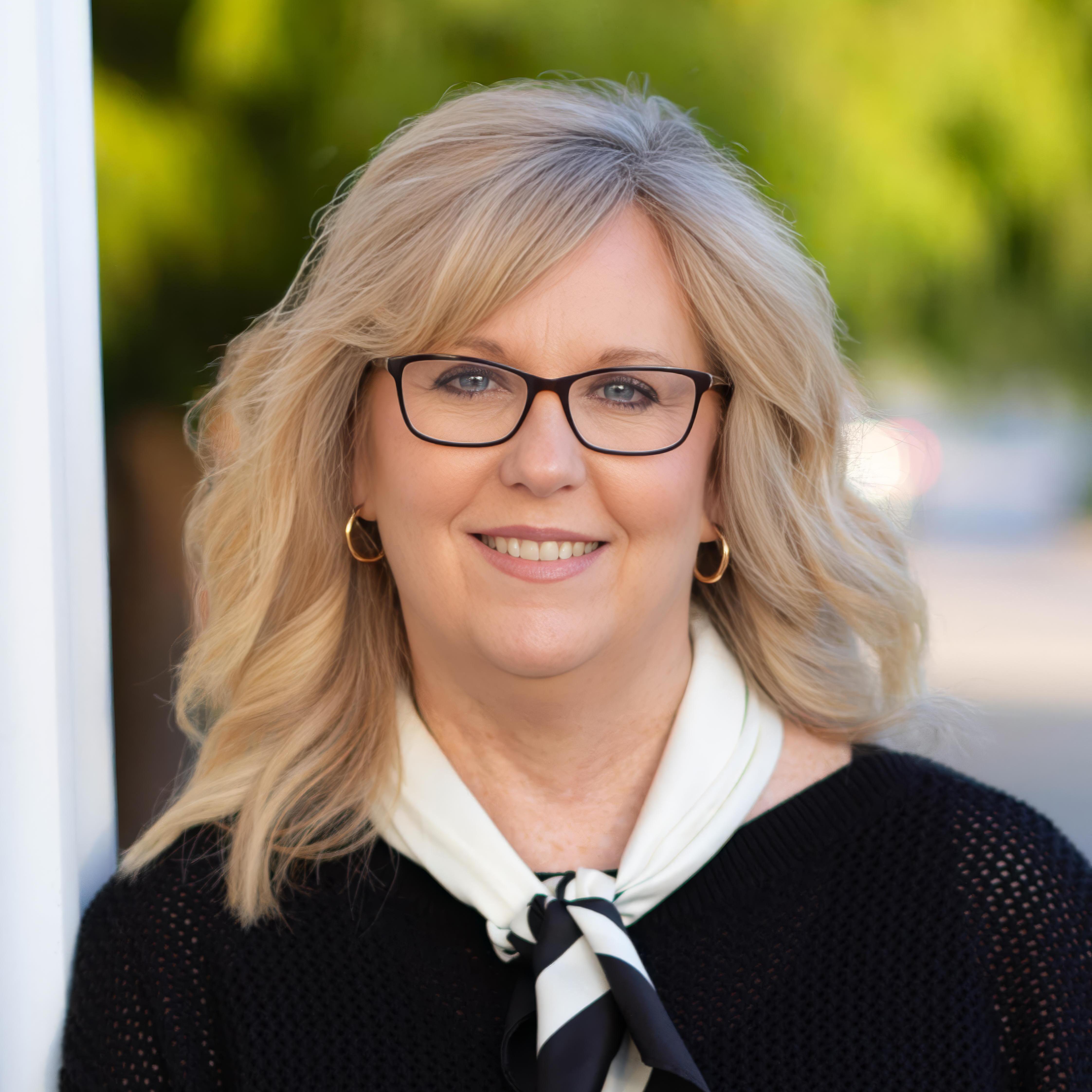 ShellyMcClay's Profile Photo