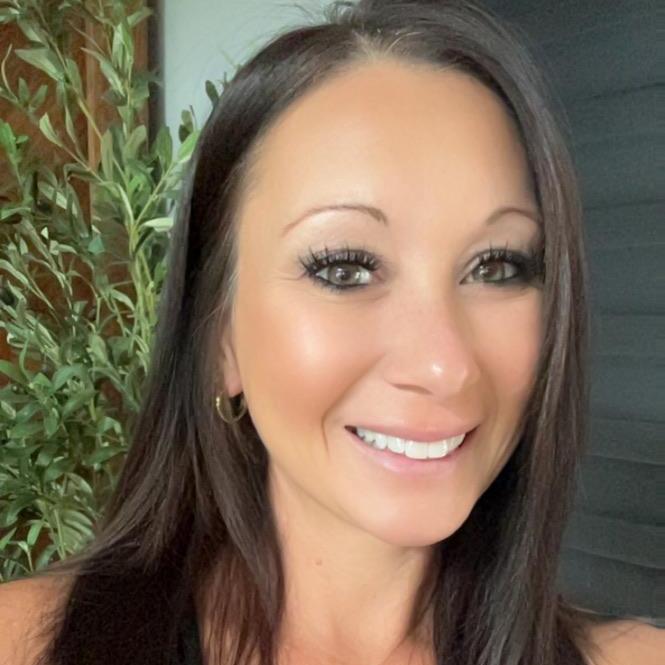 NINARUDEWICK's Profile Photo
