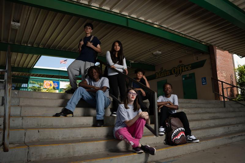 Students on Glenoaks Campus