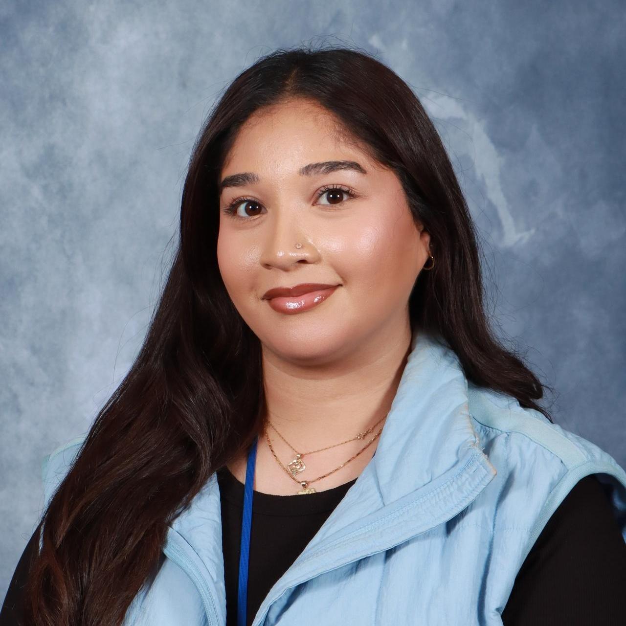 KarinaPineda's Profile Photo